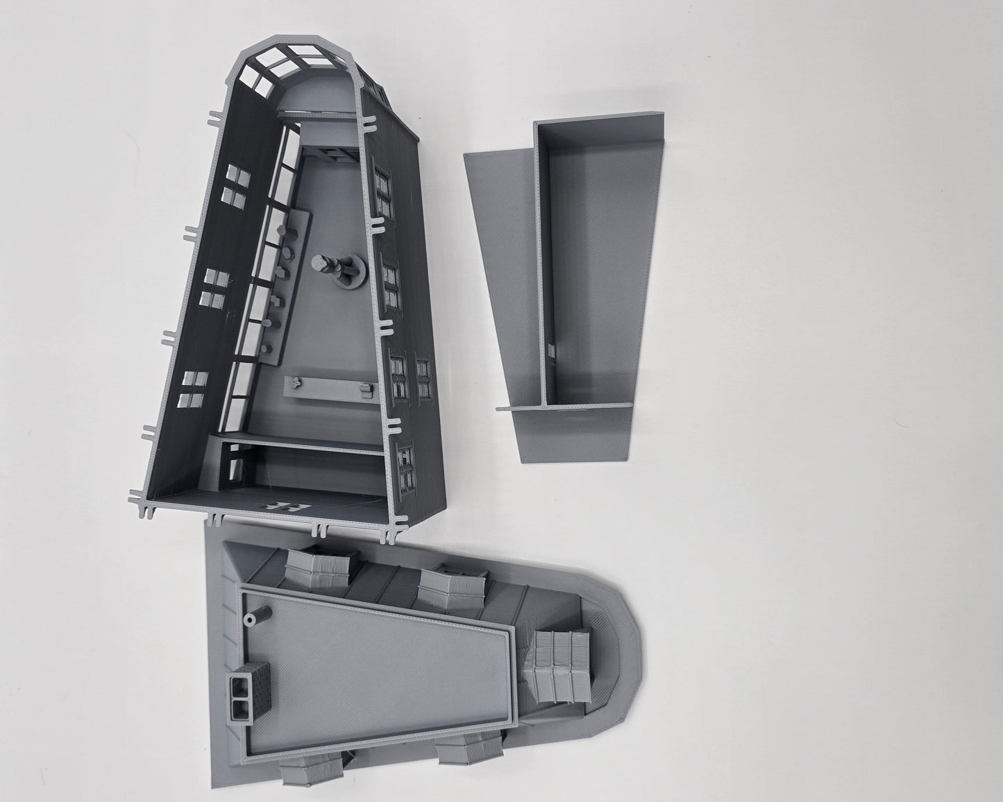 Ho Scale Flatiron House