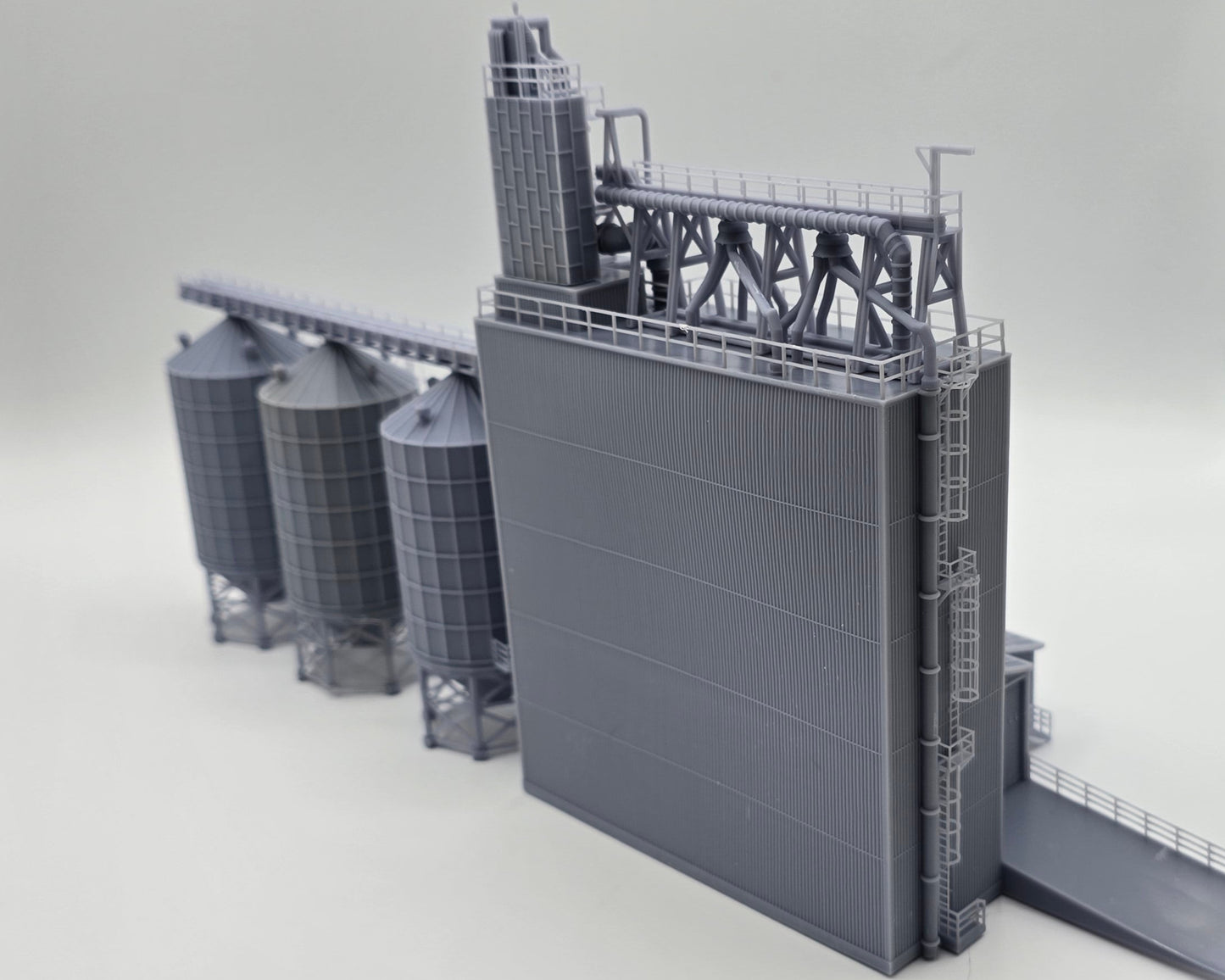 N Scale Grain Elevator