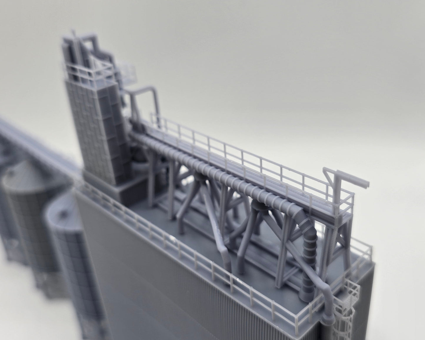 N Scale Grain Elevator