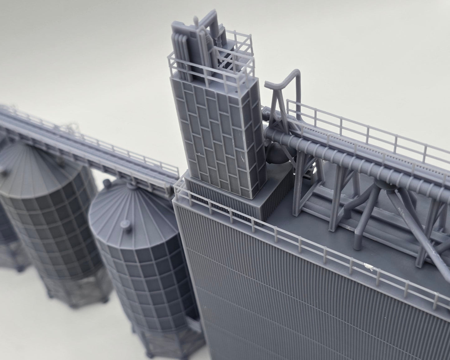 N Scale Grain Elevator