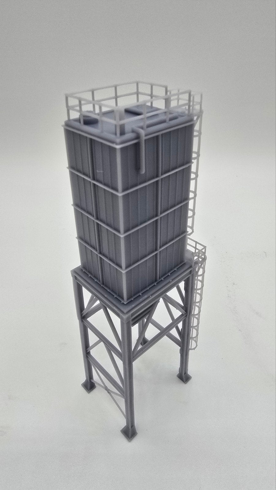 N Scale Square Industrial Silo / Hopper Bin Structure