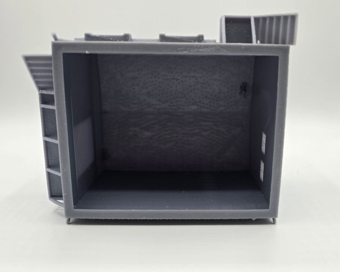 HO Scale Industrial Freight Warehouse – Loading Dock Building