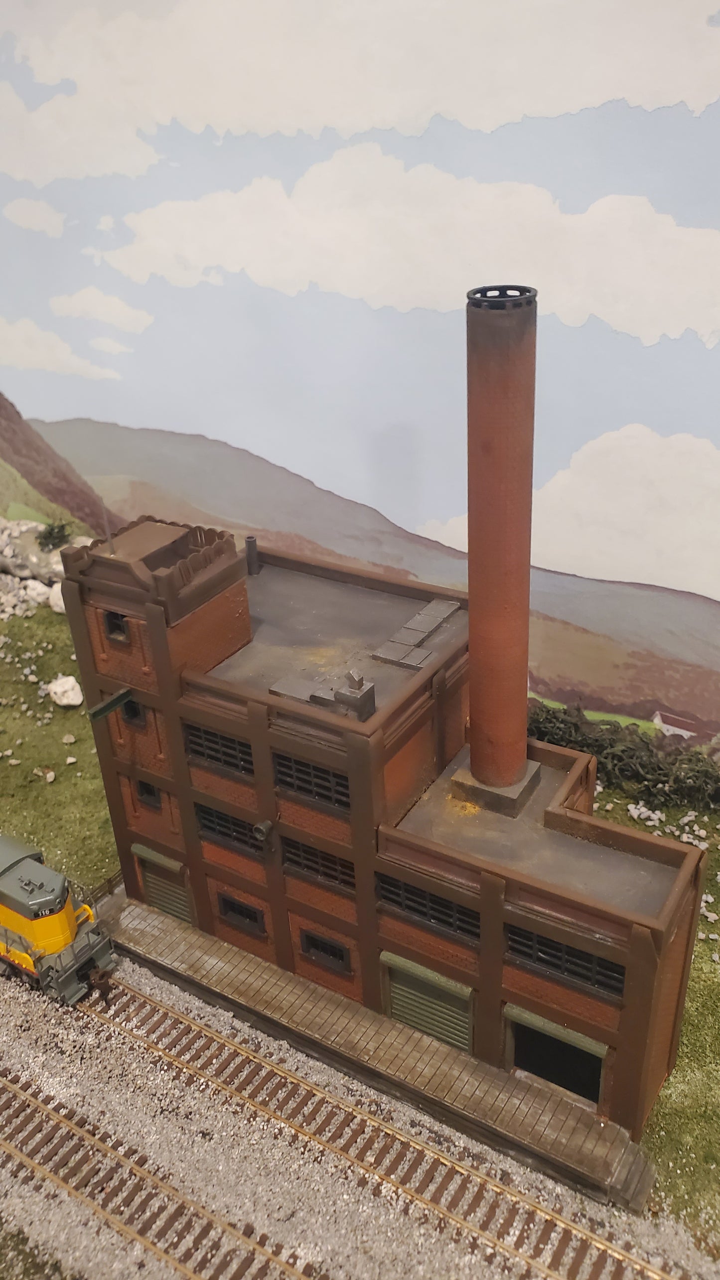 N Scale Factory - Industrial Building