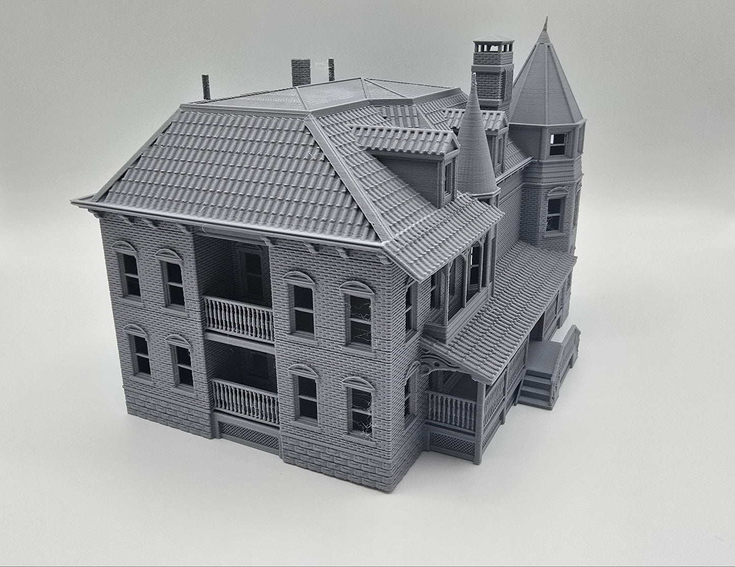 Ho Scale Victorian House Model