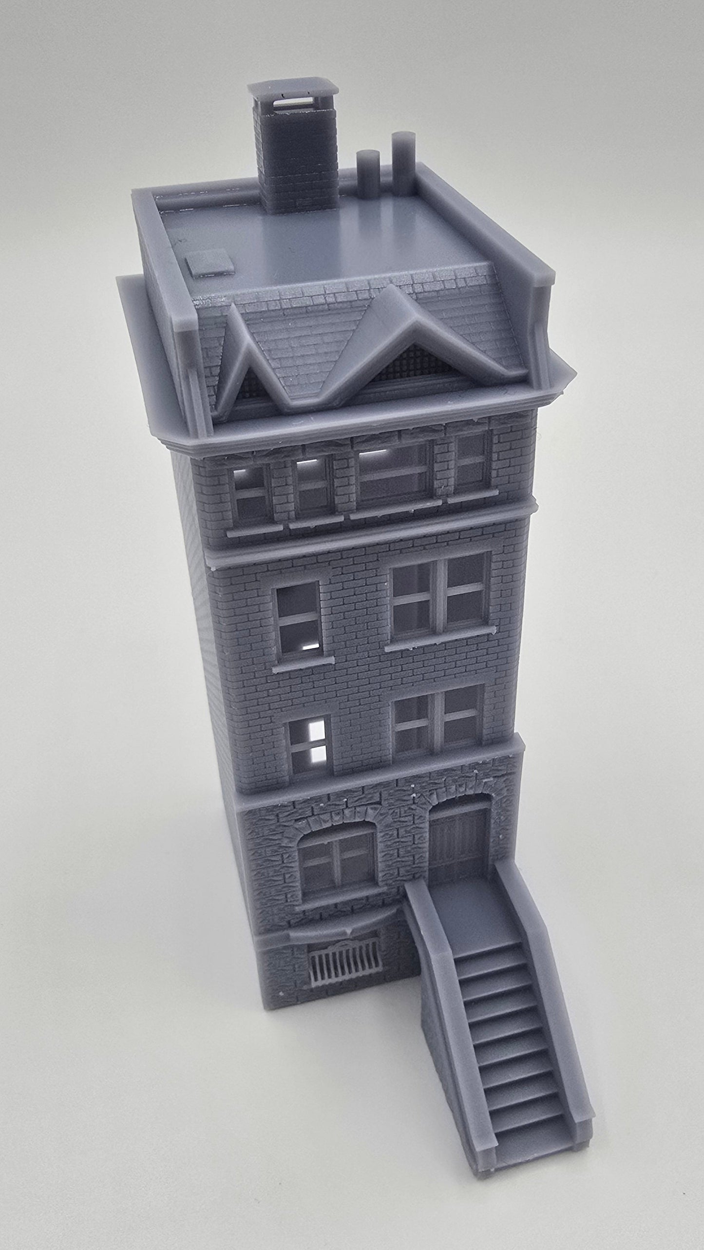 N scale 1:160 Brick Apartment Building