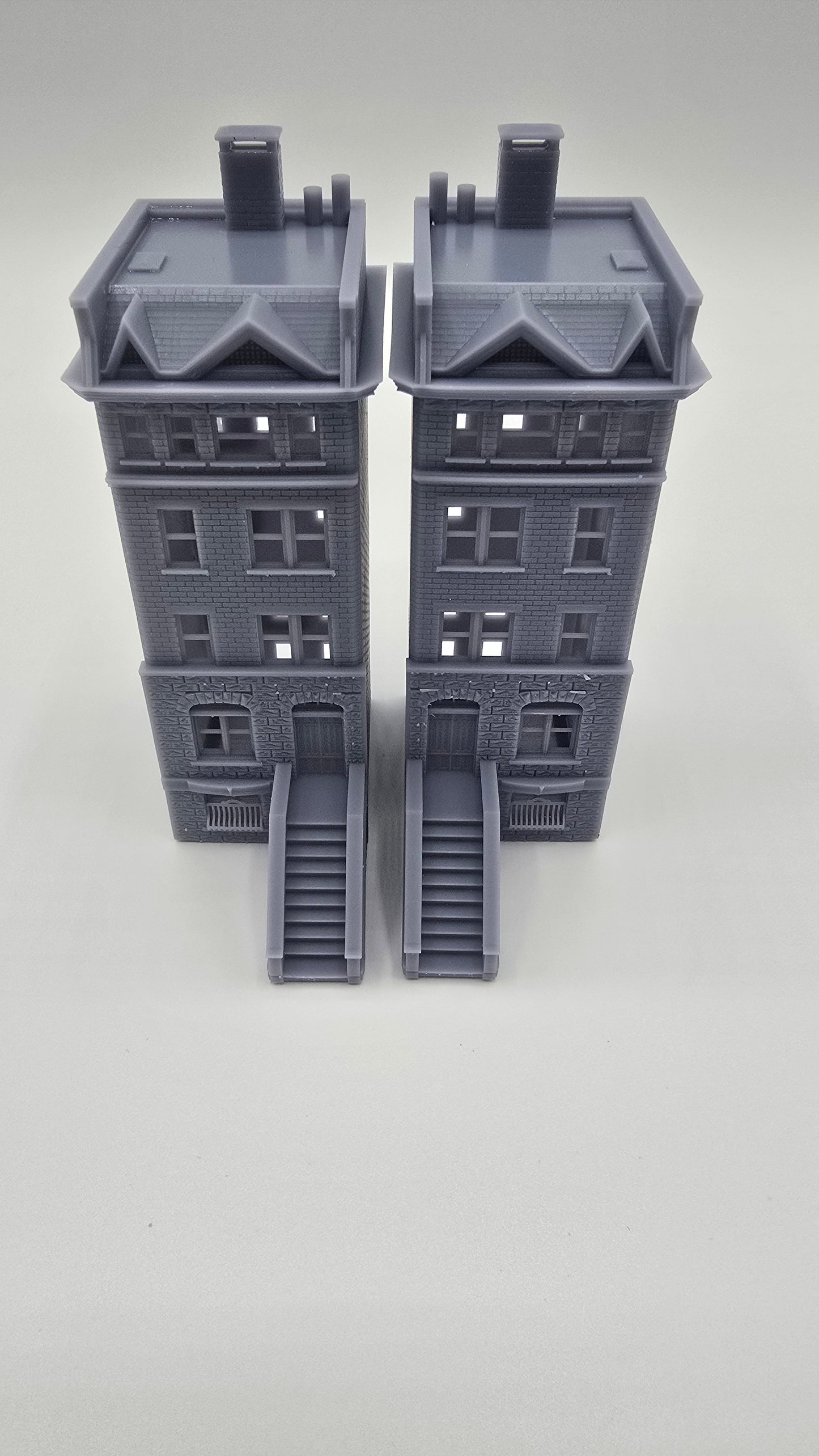 N scale 1:160 Brick Apartment Building