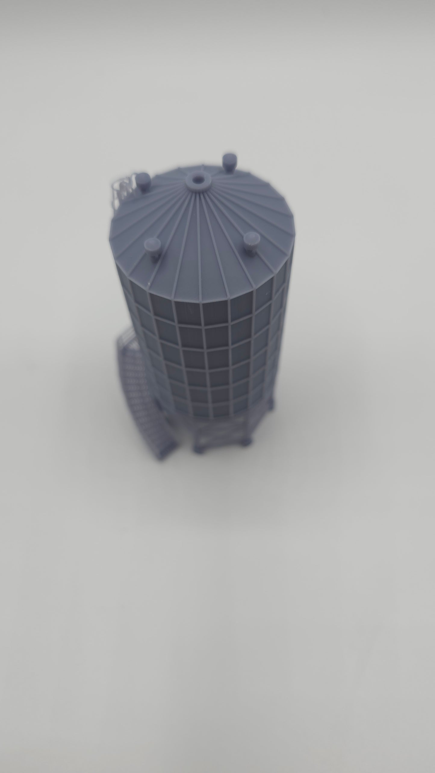 N Scale Industrial Silo-Storage
