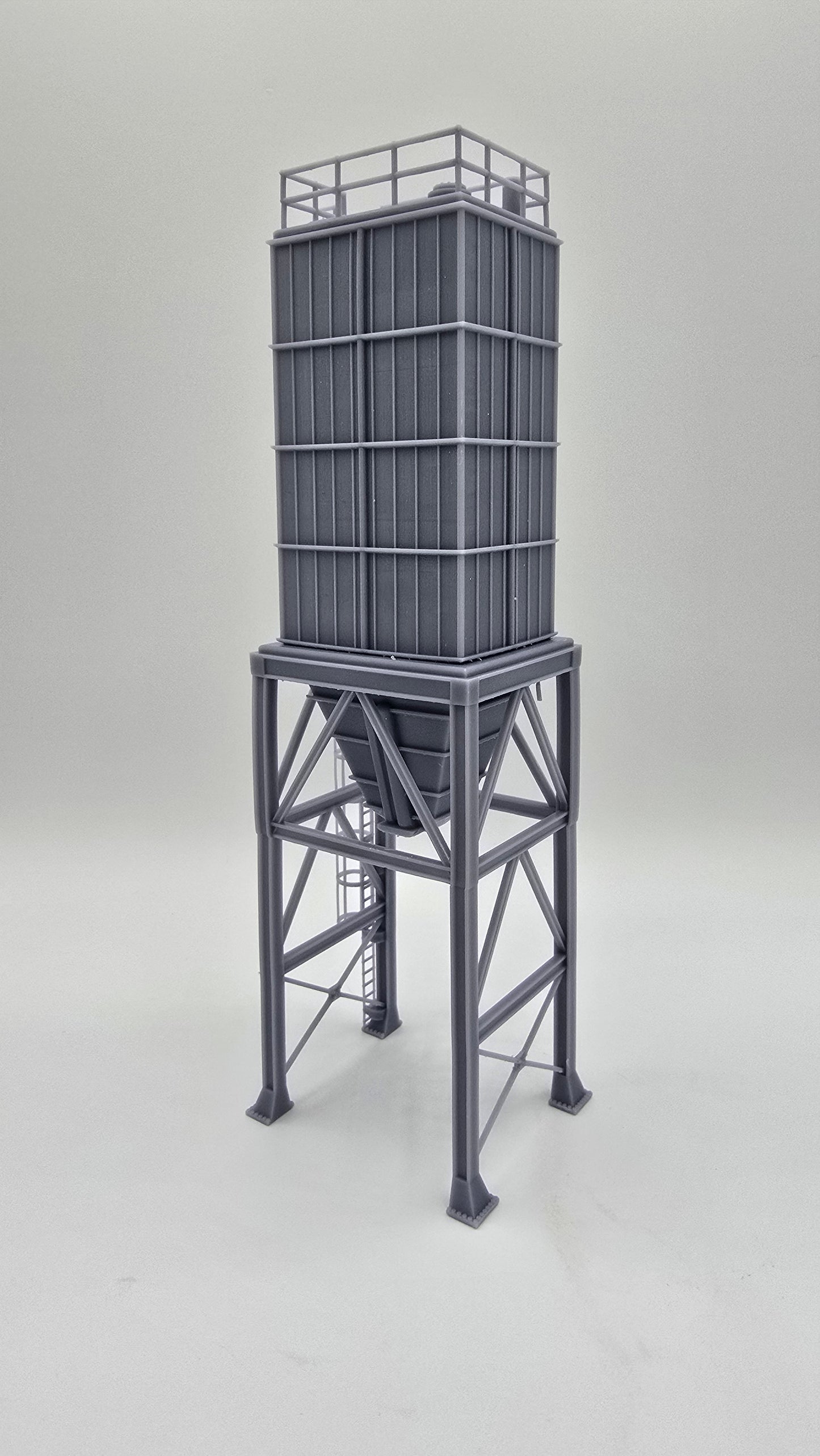 HO Scale Square Industrial Silo / Hopper Bin Structure