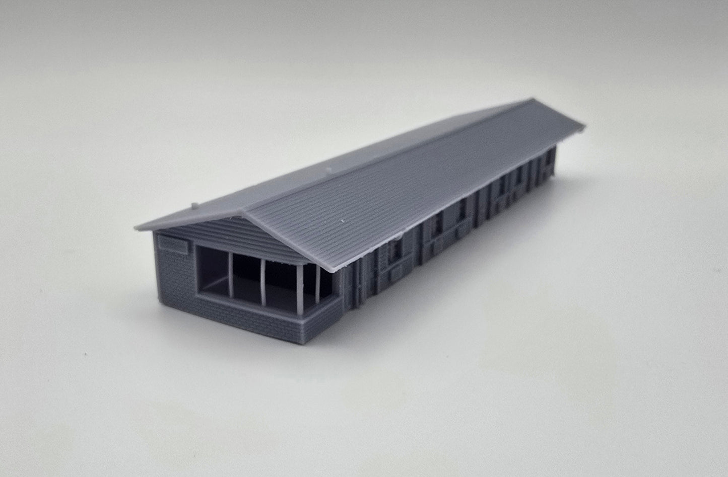 N Scale Golden Rail Motel – 1:160 – Highly Detailed Roadside Motel Building
