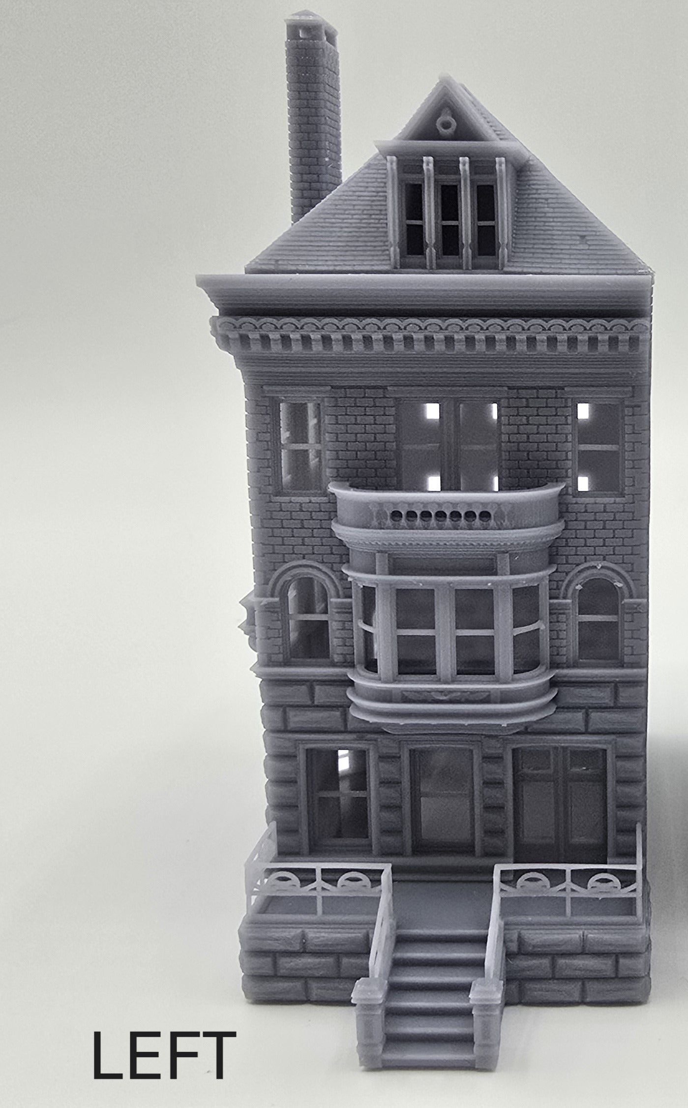 N Scale Building Victorian House