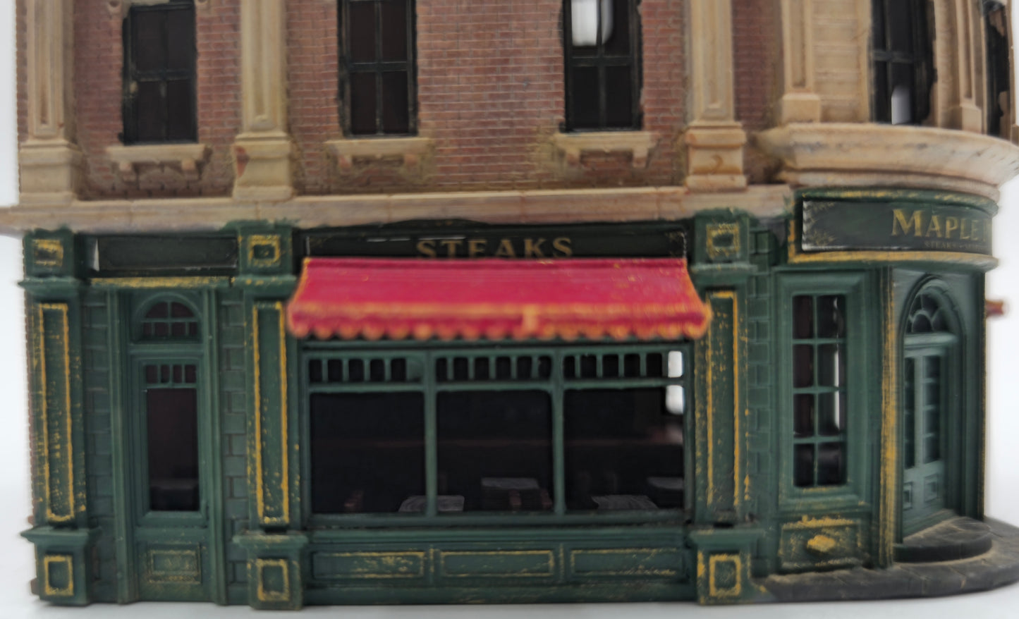 Maple Prime N Scale Downtown Restaurant Building