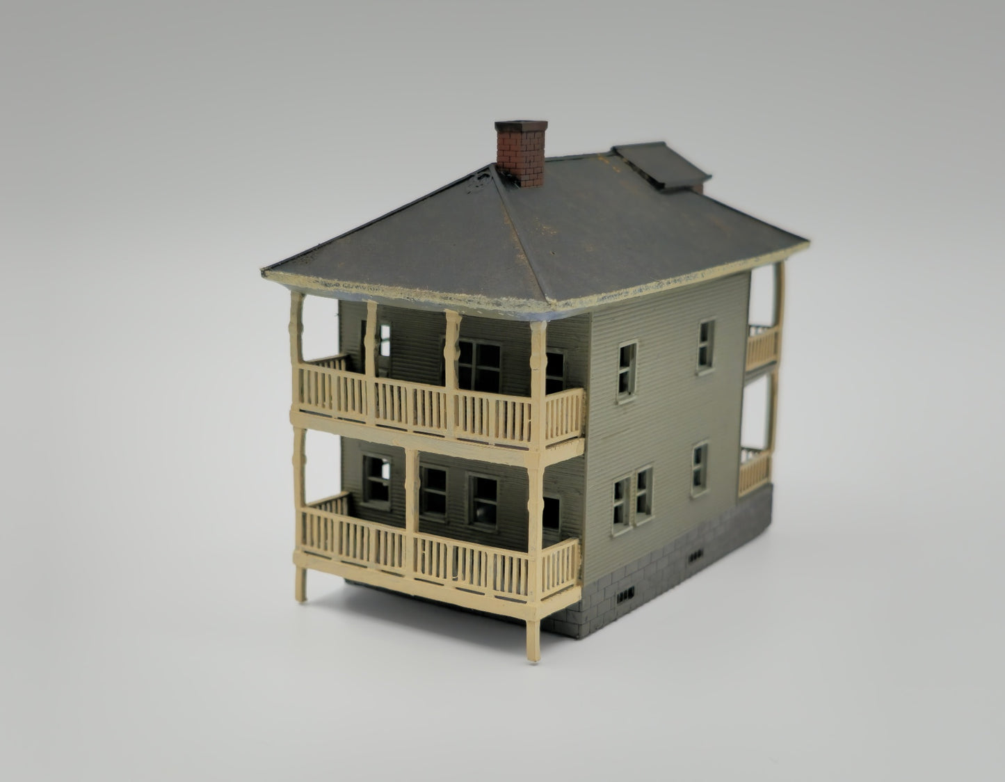 N Scale Maple Street Two-Family House - Highly Detailed Railroad Town Building