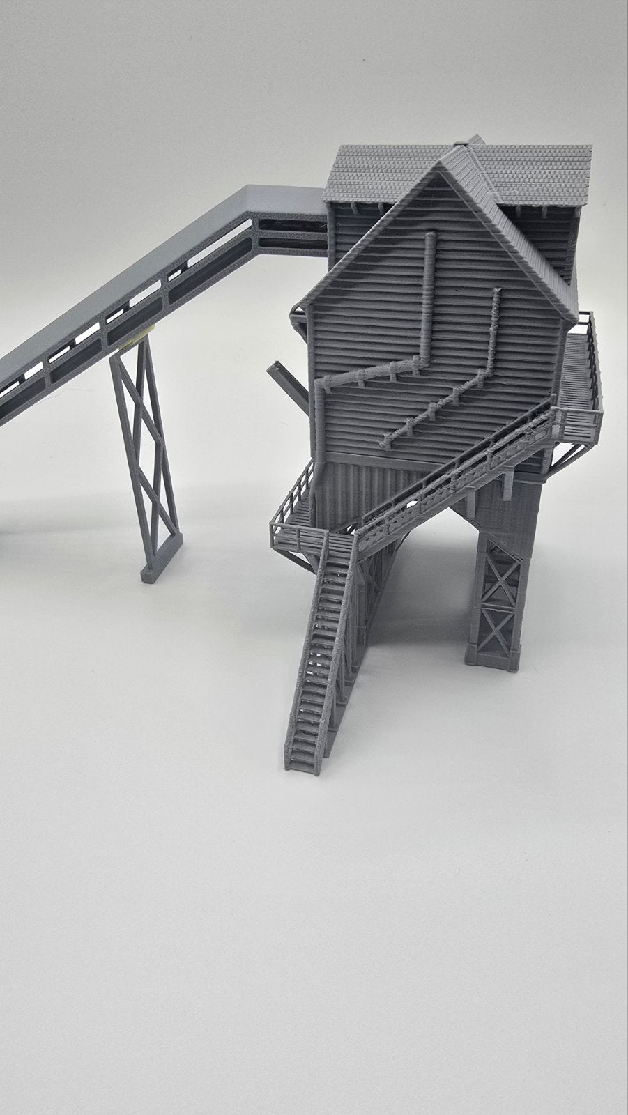 N Scale Coaling Tower